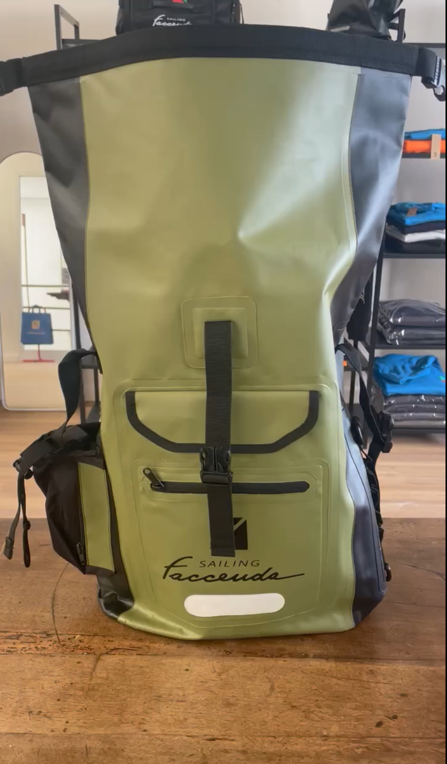 Roll top dry bag backpack  Faccenda sailing.
